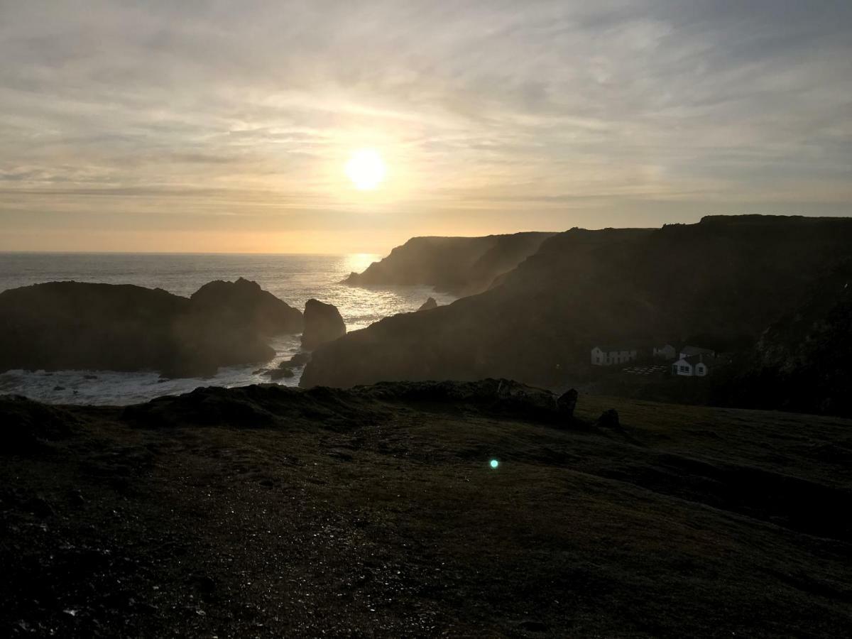 Saint Keverne Helston Exterior foto